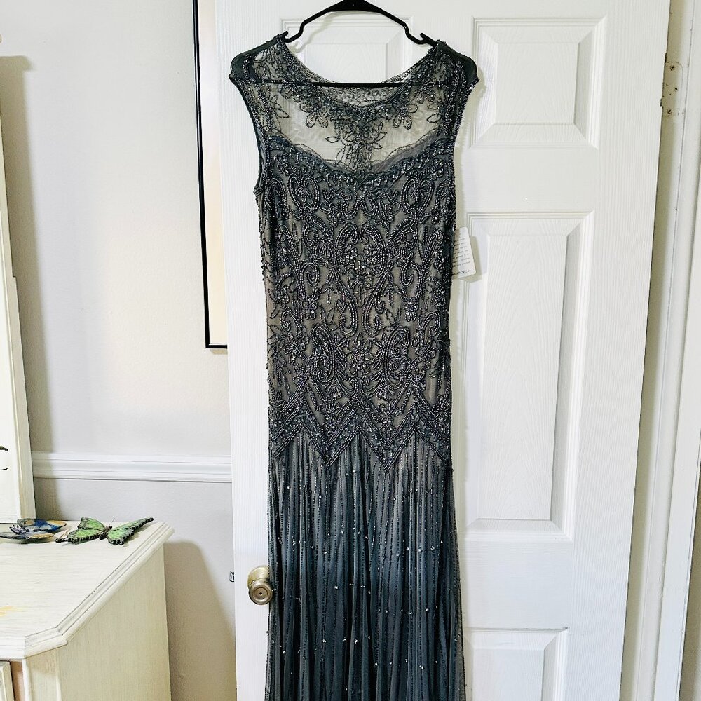 Silver/Gray Beaded Pisarro Nights Dress Size 10 US
